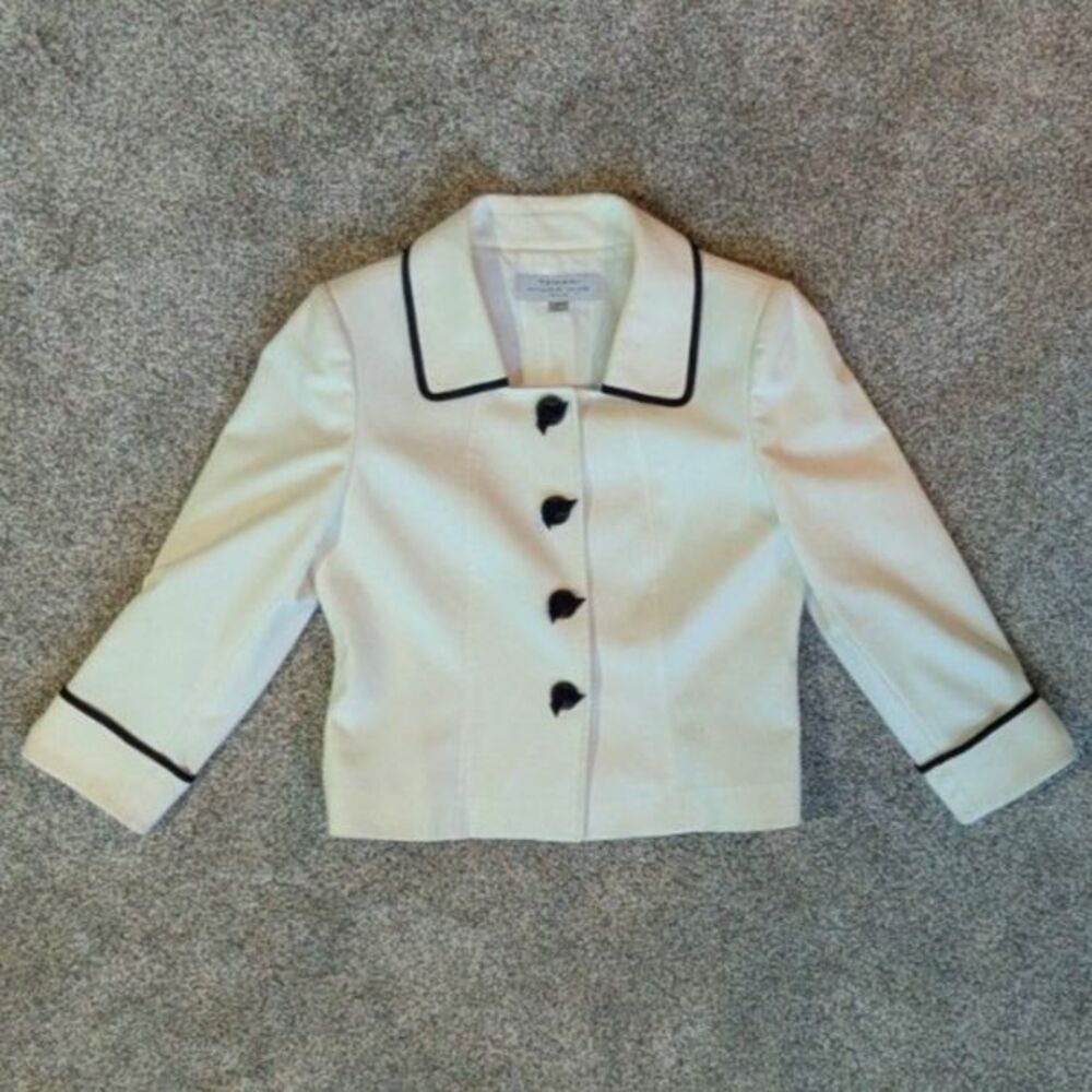 Tahari Arthur S Levine Cream Black Trim Snap Button Blazer Petite 2P